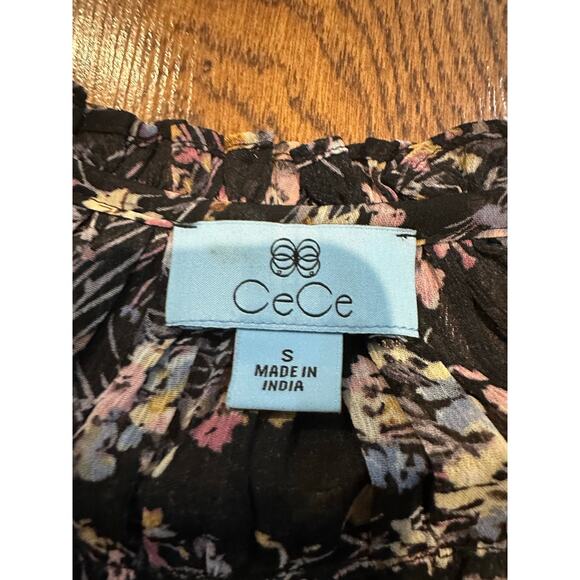 CeCe Women's Floral Print Ruffle Sleeve Blouse Black Size Small NWT Elegant Chic - Picture 7 of 10